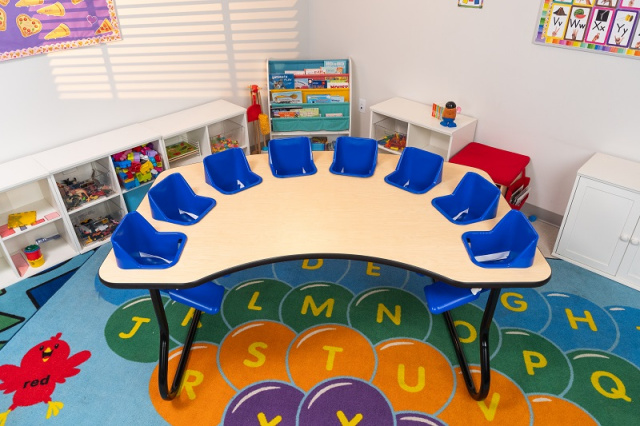 8 Seat Toddler Tables - Feeding Table